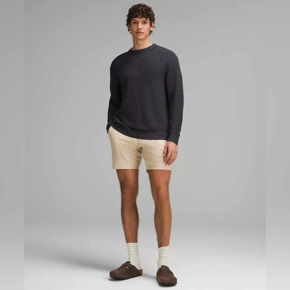 lululemon athletica | Men’s Khaki Flat Front Compassion Classic Fit Shorts sz 34